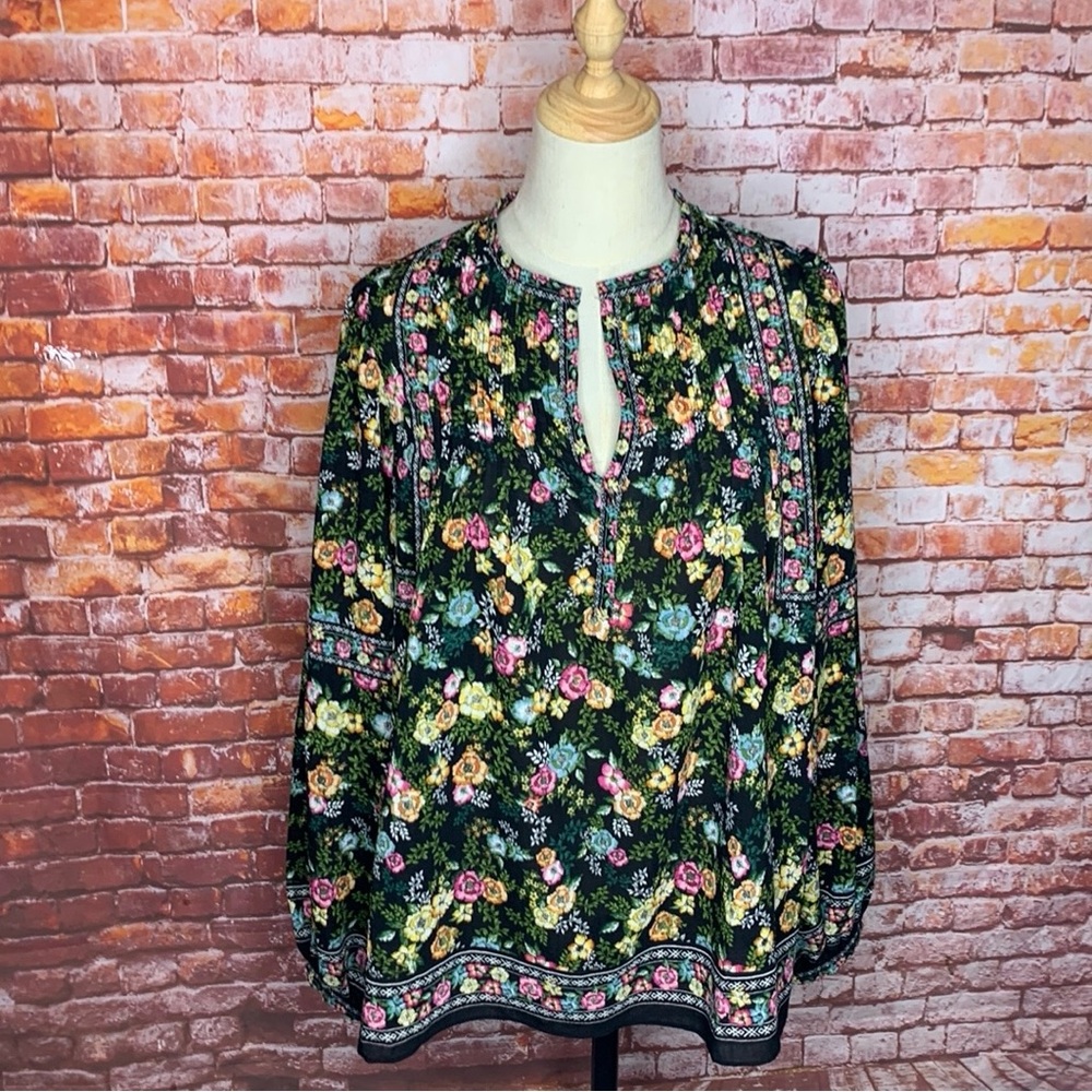 Rose + Olive Split Neck Floral Peasant Blouse - Picture 2 of 10